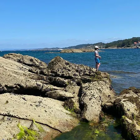 Faro De アパート Aldán